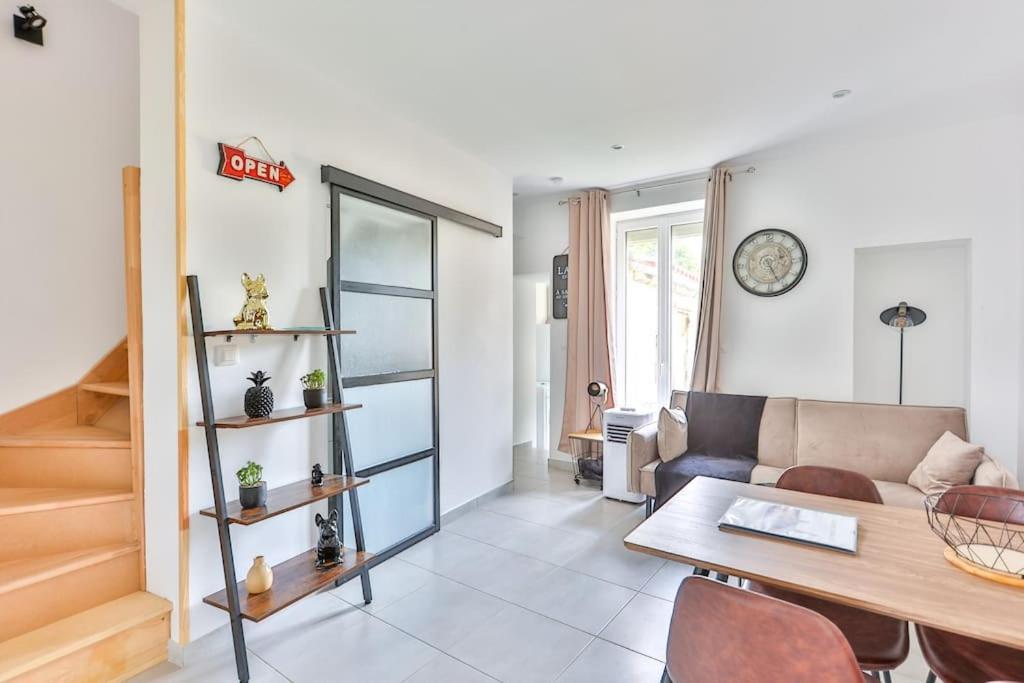 L'Escale - Proche Gare #Charente Apartment Le Gond-Pontouvre Exterior photo